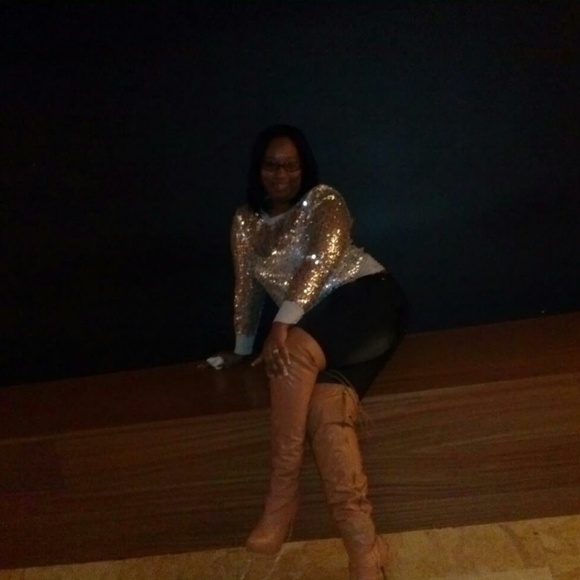 Modeling - Picture 11 of 11